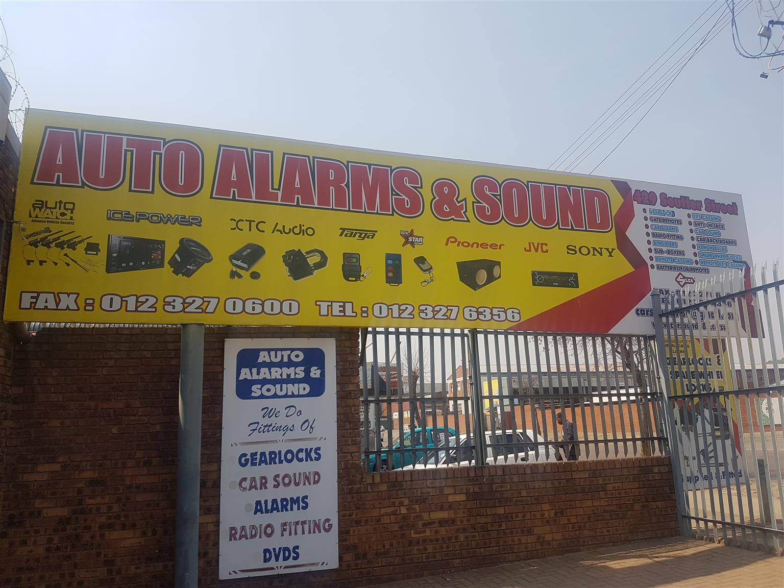 AUTO ALARMS AND SOUND  CAR SOUND AND 