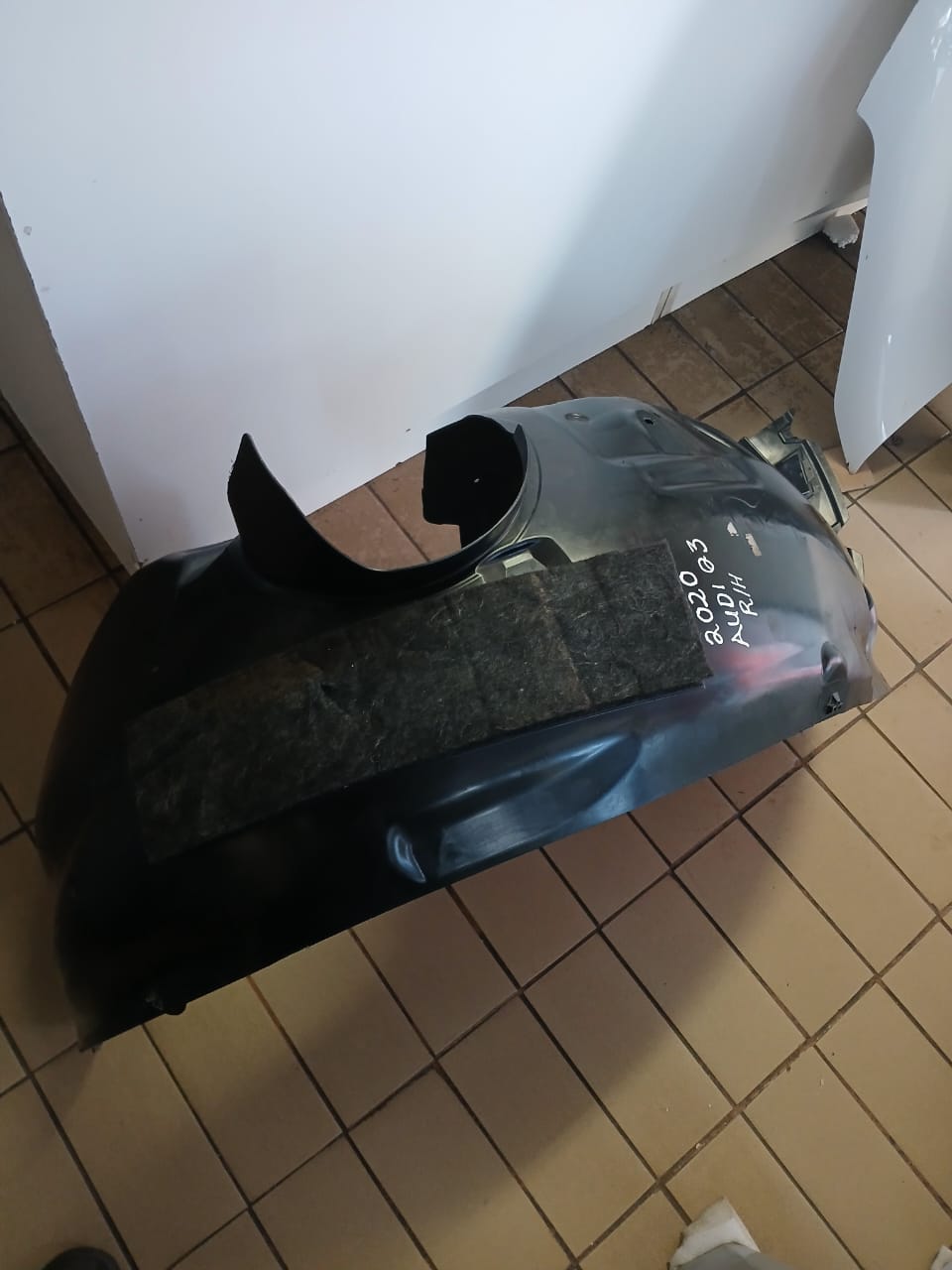 2020 AUDI Q3 RIGHT SIDE FENDER LINER FOR SALE - Private Seller 2020 AUDI Q3 RIGHT SIDE FENDER LINER FOR SALE - Private Seller