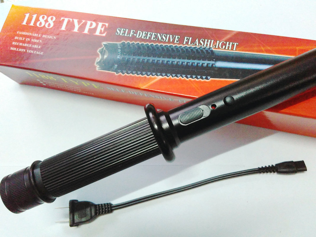 Rechargeable LED Torch + Baton. Club-type Ultimate Device. Brand New.