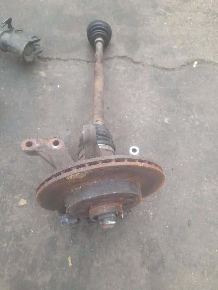 RENAULT TRIBER HUB & DRIVE SHAFT - Private Seller RENAULT TRIBER HUB & DRIVE SHAFT - Private Seller