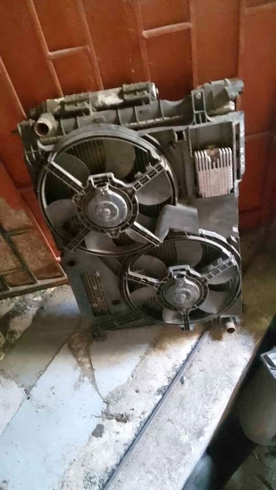 LandRover Freelander 1 TD4 Complete Radiator Set LandRover Freelander 1 TD4 Complete Radiator Set