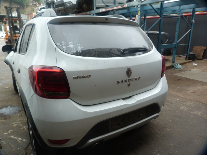 Renault Sandero 900cc Turbo Stepway Manual White - 2019 STRIPPING FOR SPARES - Private Seller Renault Sandero 900cc Turbo Stepway Manual White - 2019 STRIPPING FOR SPARES - Private Seller