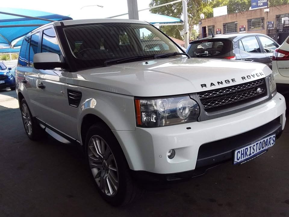 2011 Range Rover Sport HSE Luxury hatchback 2011