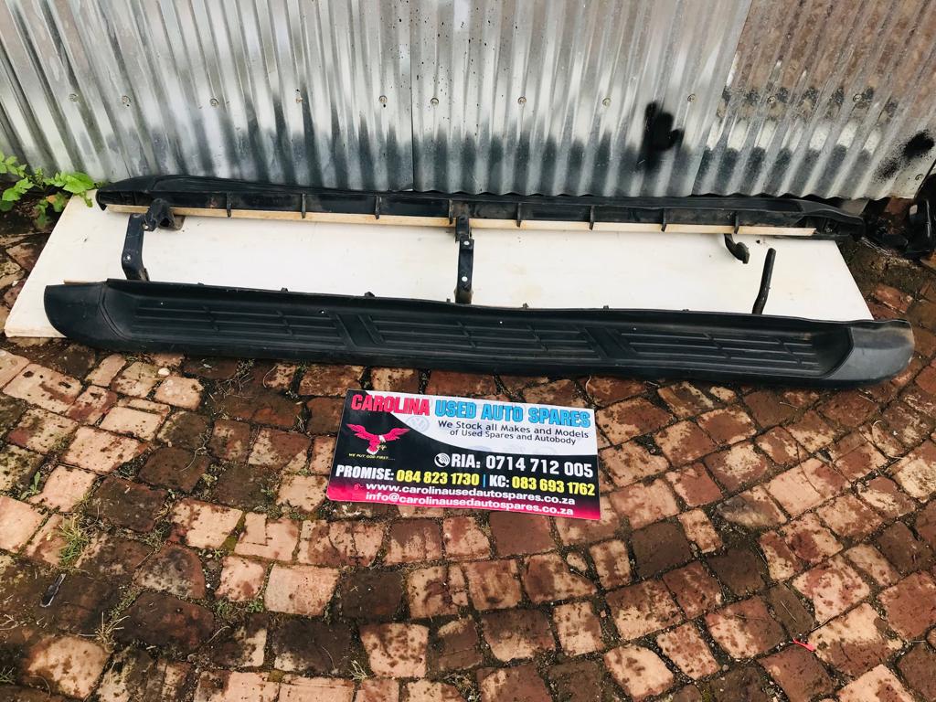 Toyota GD6 hilux left and right side step - Private Seller