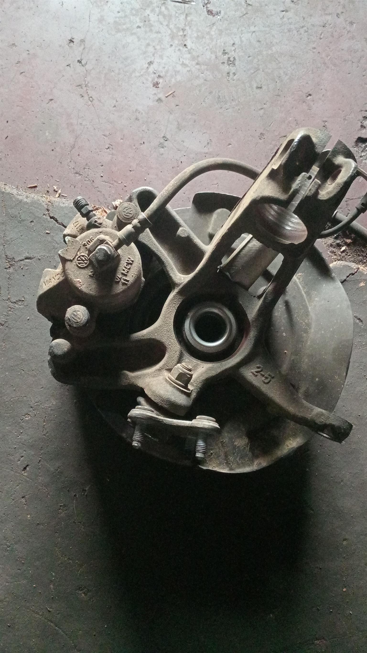 Vw polo 9 big hub right side - Private Seller Vw polo 9 big hub right side - Private Seller