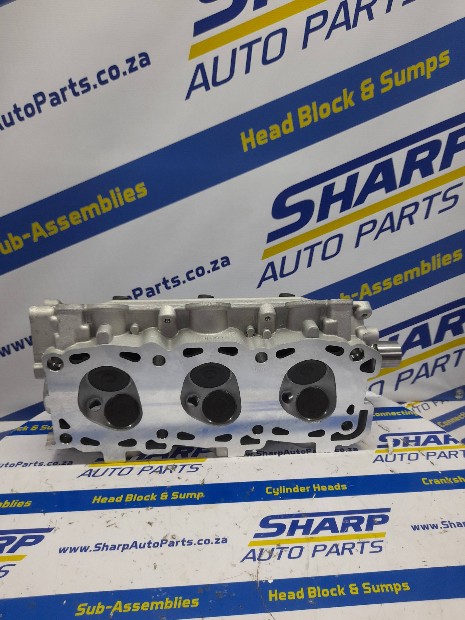 Mitsubishi 6G72 Complete Head For Sale Left / Right - Private Seller