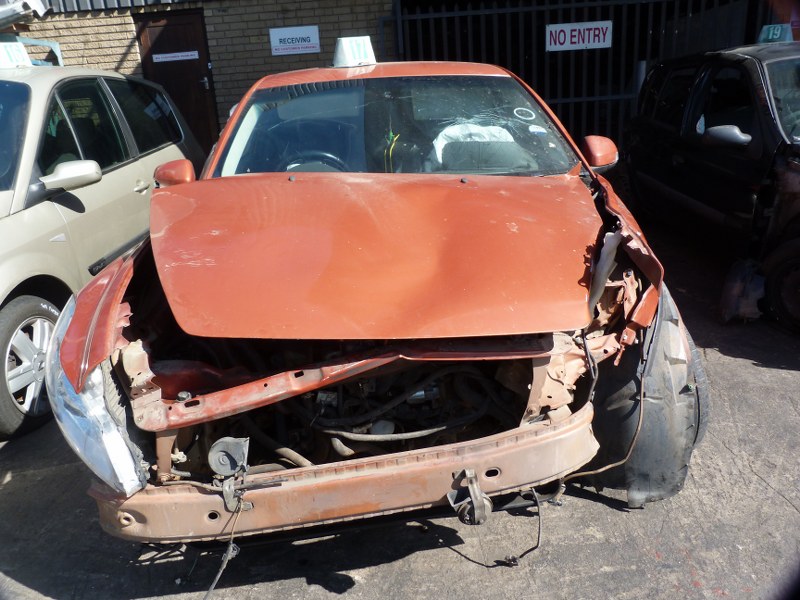 Volvo C30 1.6 Elite Manual Brown - 2011 STRIPPING FOR SPARES - Private Seller Volvo C30 1.6 Elite Manual Brown - 2011 STRIPPING FOR SPARES - Private Seller
