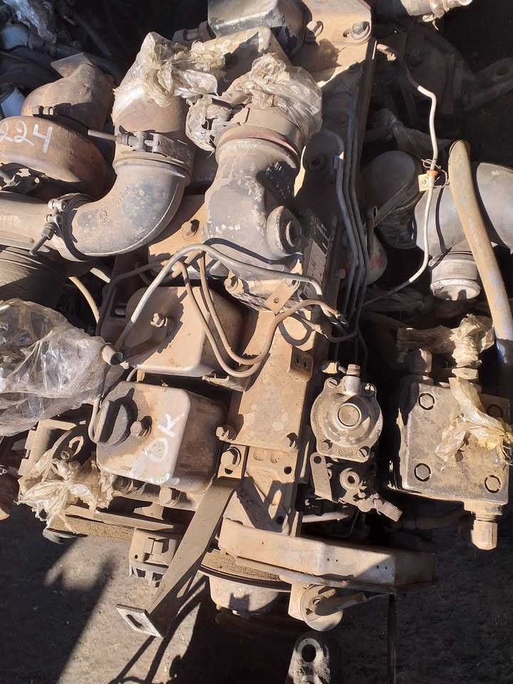 Cummins qsb,6bt,6ct,4bt engines in store