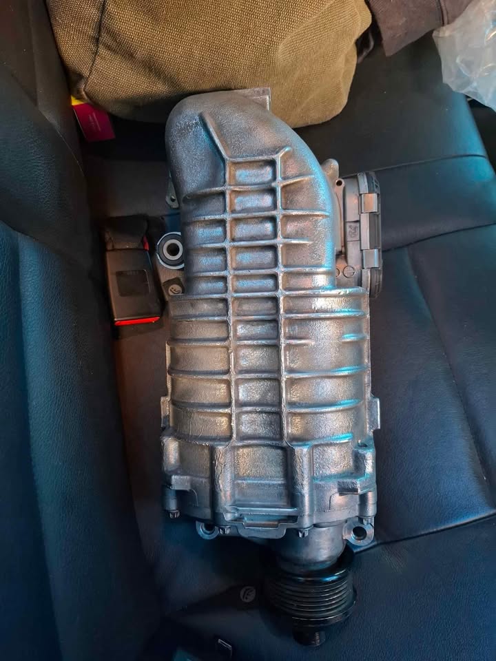 Mercedes-Benz C200 Supercharger