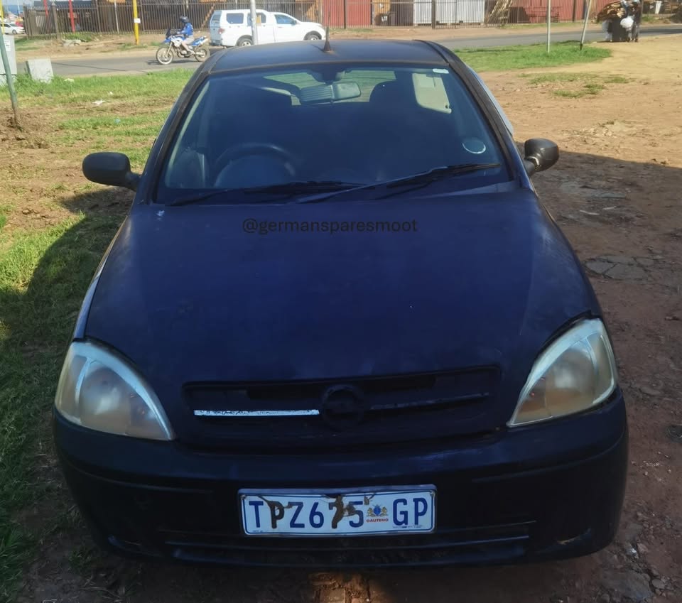 2006 Opel Corsa 1.4 Petrol Manual Stripping for spares