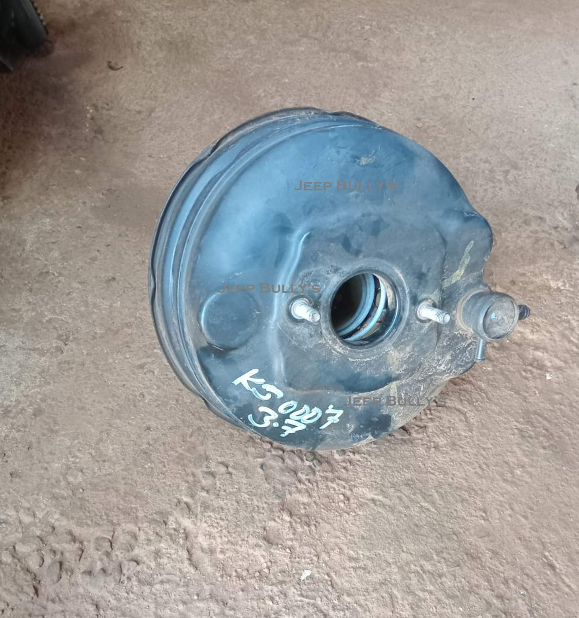 Jeep Cherokee KJ Used Brake Booster In Stock - Private Seller Jeep Cherokee KJ Used Brake Booster In Stock - Private Seller