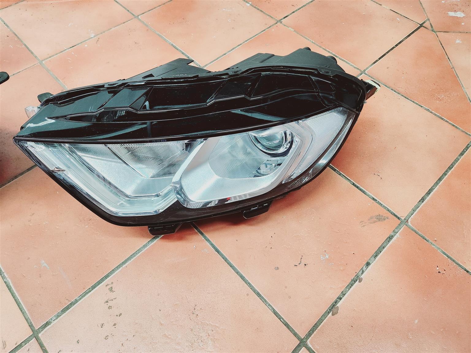 Ford Ecosport 2016 headlights for sale - Private Seller
