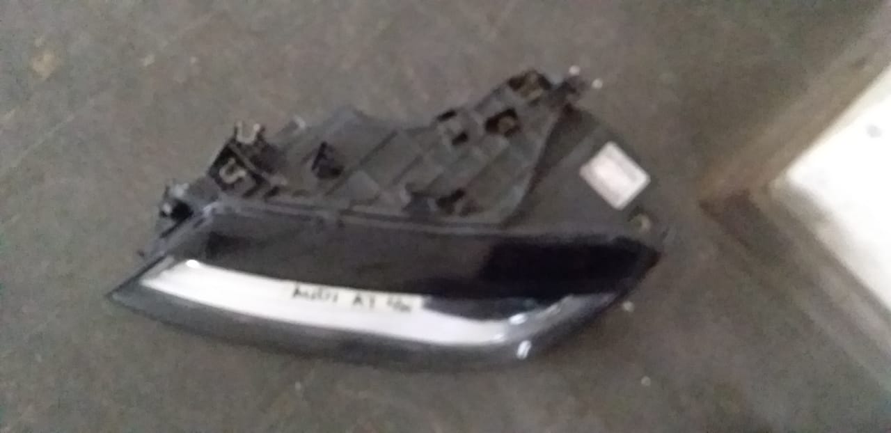 Audi A7 headlight - Private Seller