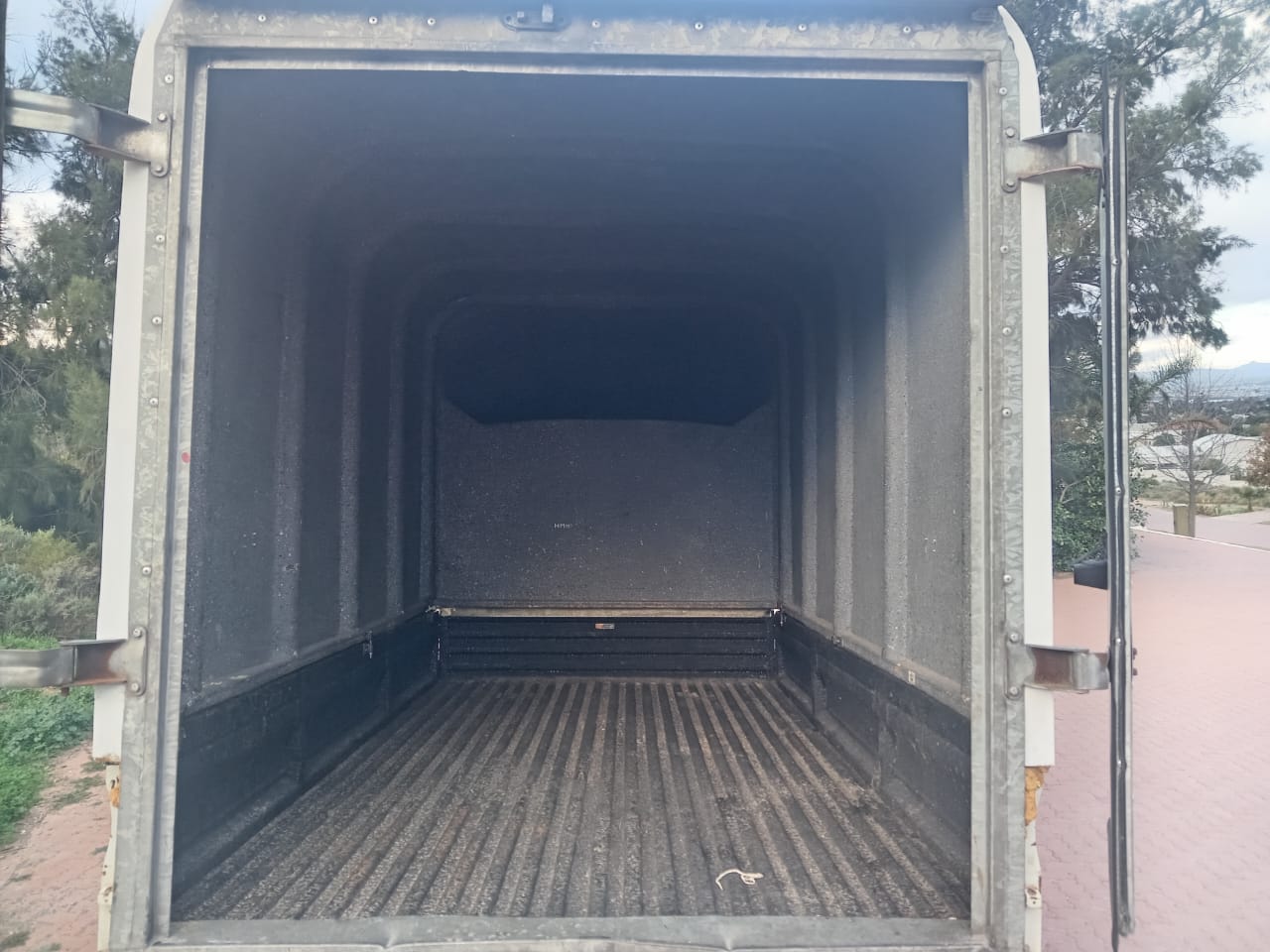 2014 HYUNDAI H100 2.6D TRUCK