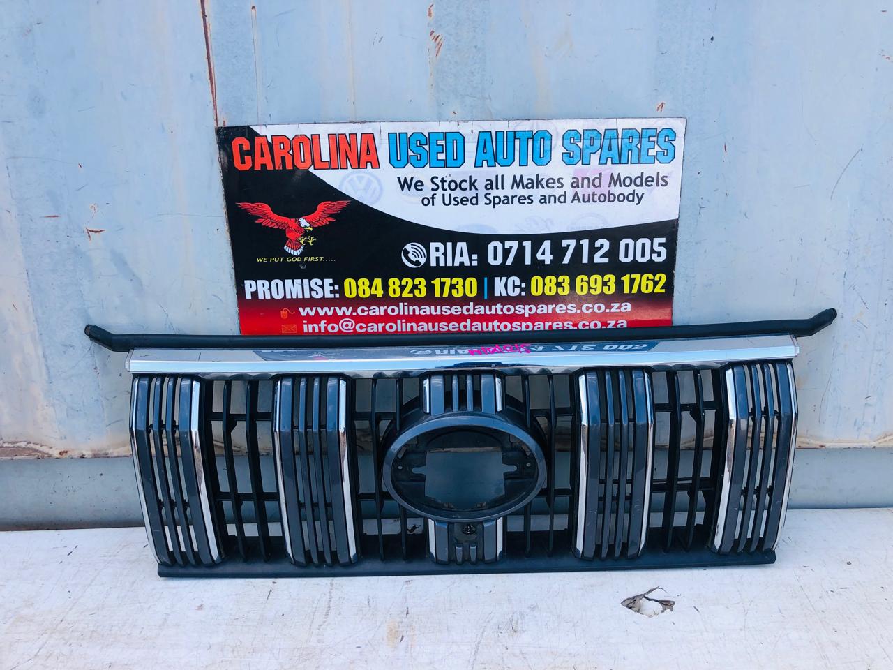 Land Cruiser Prado 150 series radiator grill taking camera (no badge) - Private Seller Land Cruiser Prado 150 series radiator grill taking camera (no badge) - Private Seller