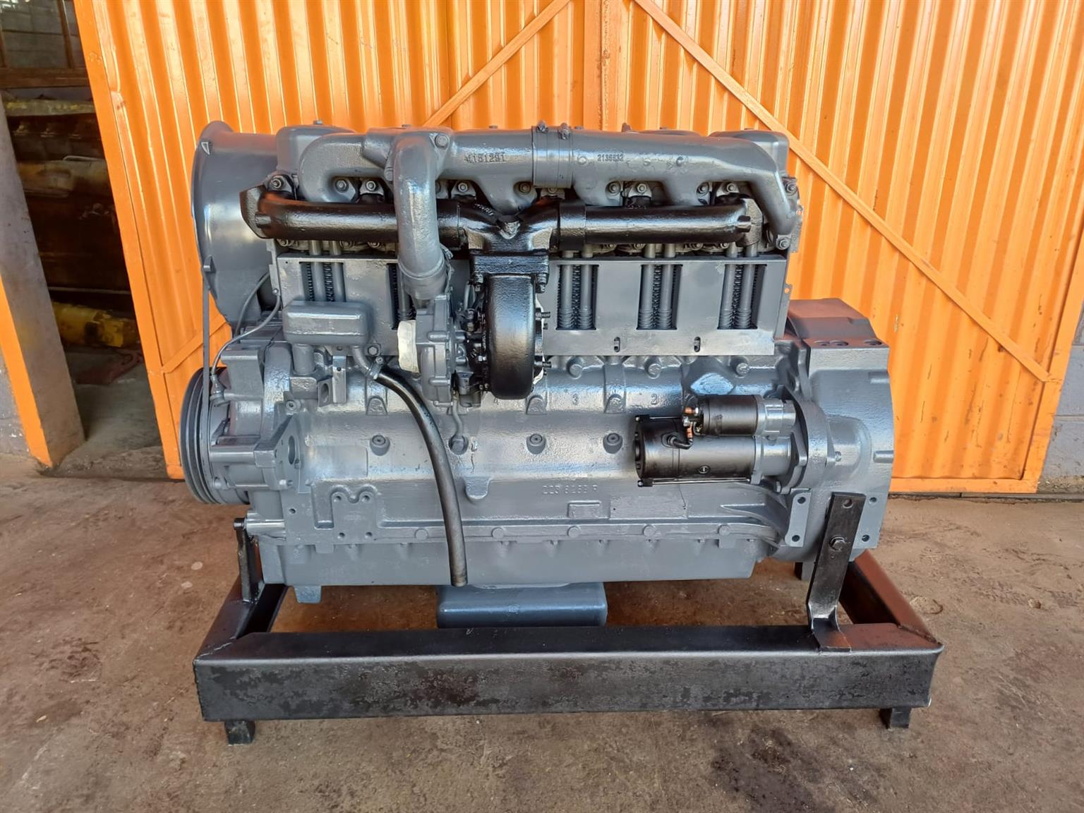 Deutz BF6L913 Turbo Engine.