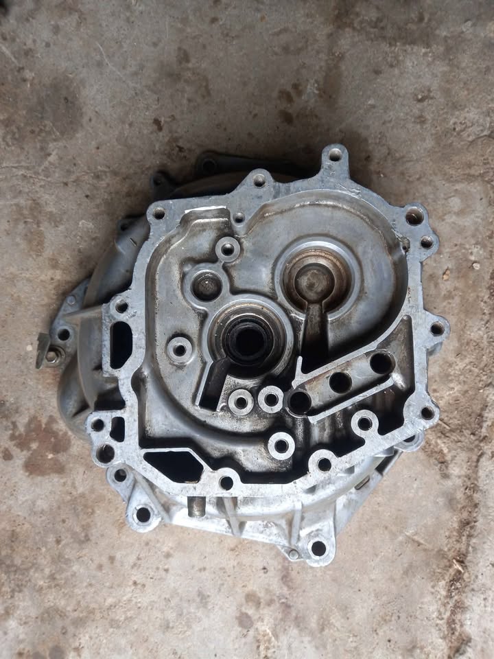 TOYOTA AVANZA 2NR BELLHOUSING - Private Seller TOYOTA AVANZA 2NR BELLHOUSING - Private Seller