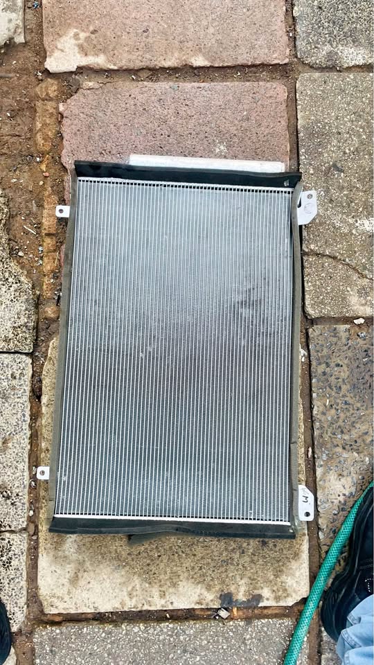 Suzuki Baleno condenser - Private Seller Suzuki Baleno condenser - Private Seller