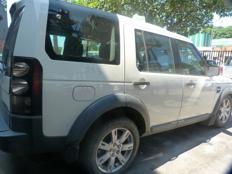 Land Rover Discovery 4 3.0 TDV6 AT - 2010 SPARESBOYZ STRIPPING FOR SPARES - Private Seller Land Rover Discovery 4 3.0 TDV6 AT - 2010 SPARESBOYZ STRIPPING FOR SPARES - Private Seller