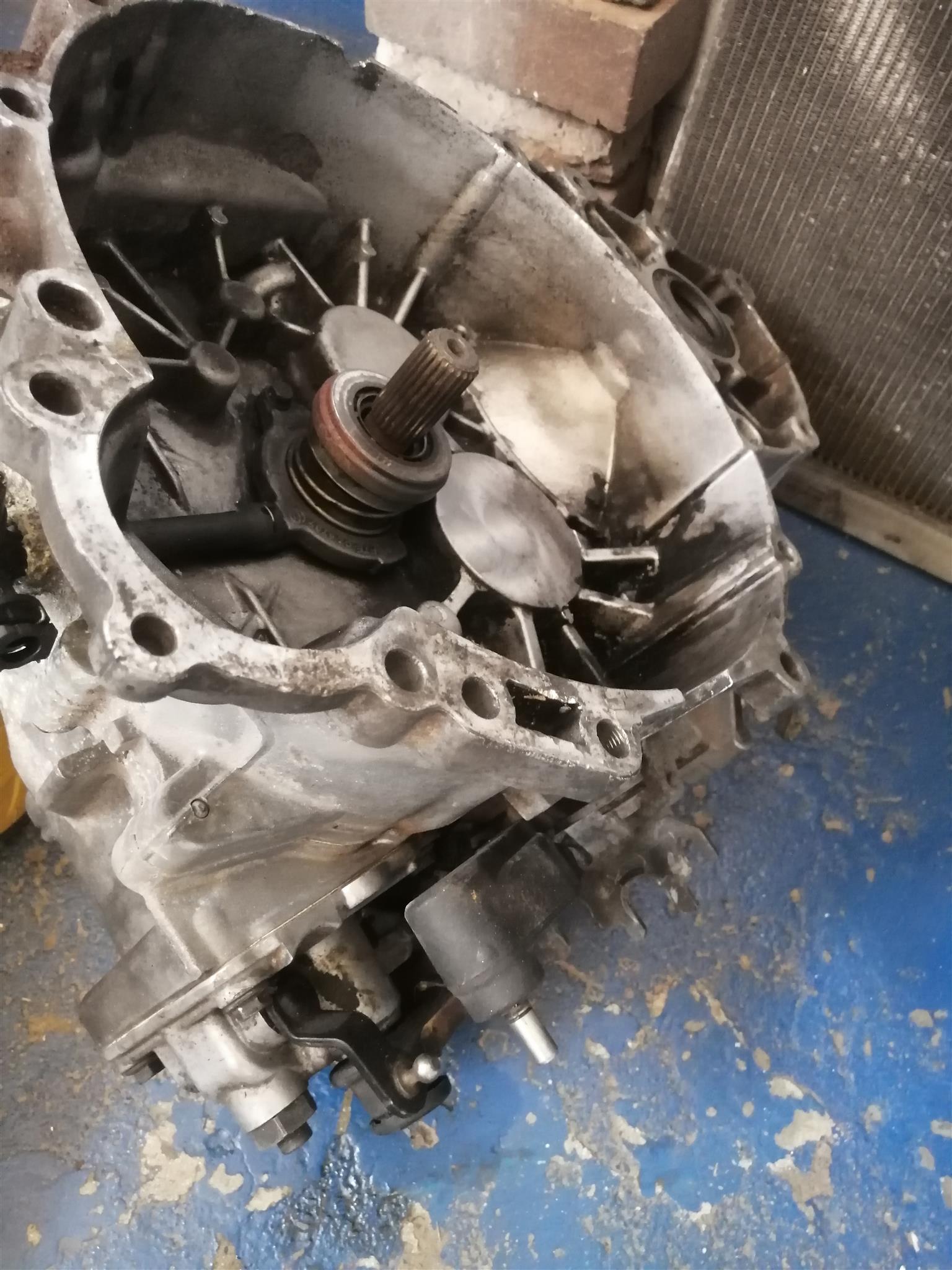 6 speed manual gearbox for volvo S40 - Private Seller