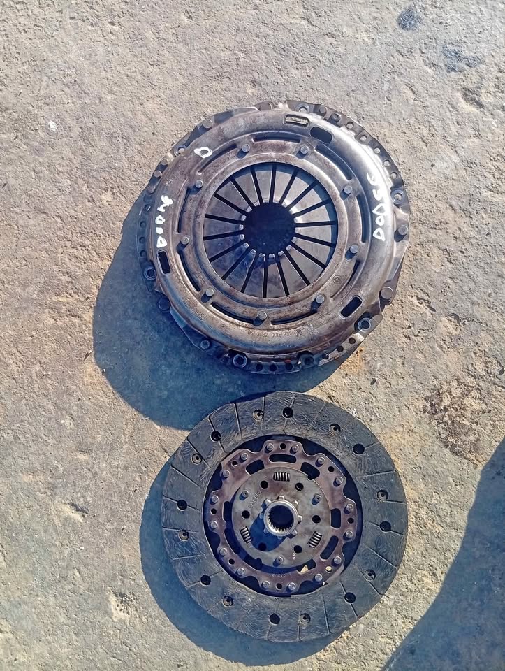 Dodge caliber clutch and pressure plate Dodge caliber clutch and pressure plate