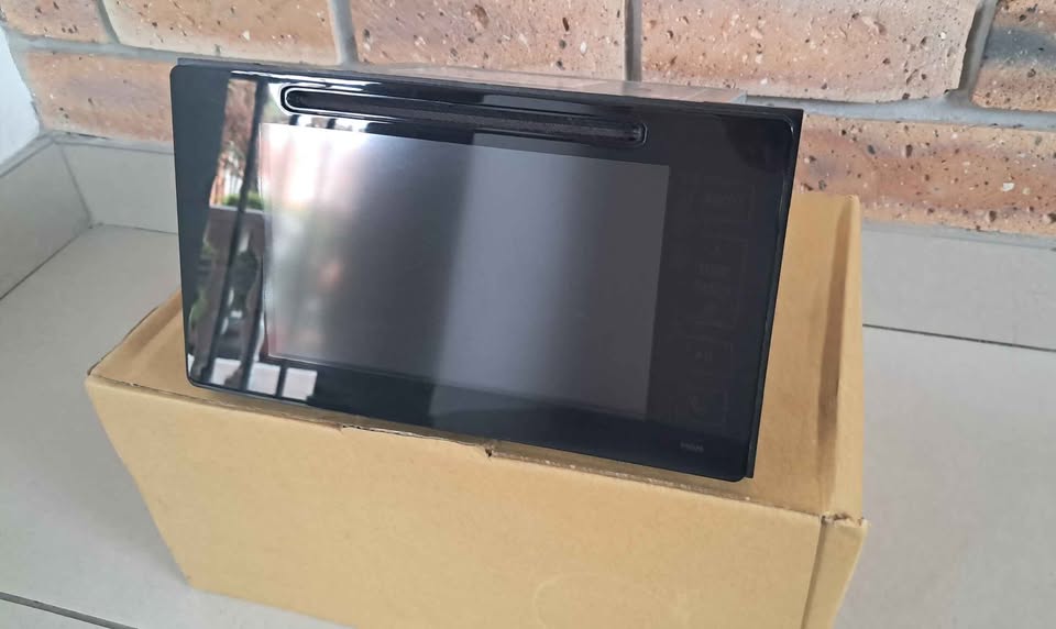 Toyota Corolla Prestige / Quest Original Touchscreen Radio for sale - Private Seller Toyota Corolla Prestige / Quest Original Touchscreen Radio for sale - Private Seller