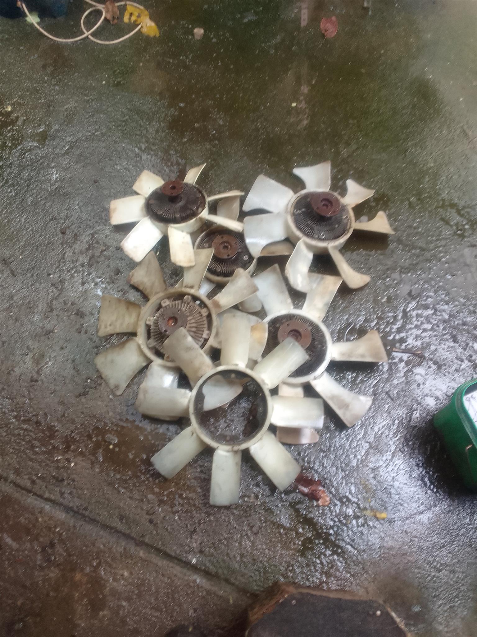 Radiator fans Toyota, Nissan Merc Sprinter? - Private Seller