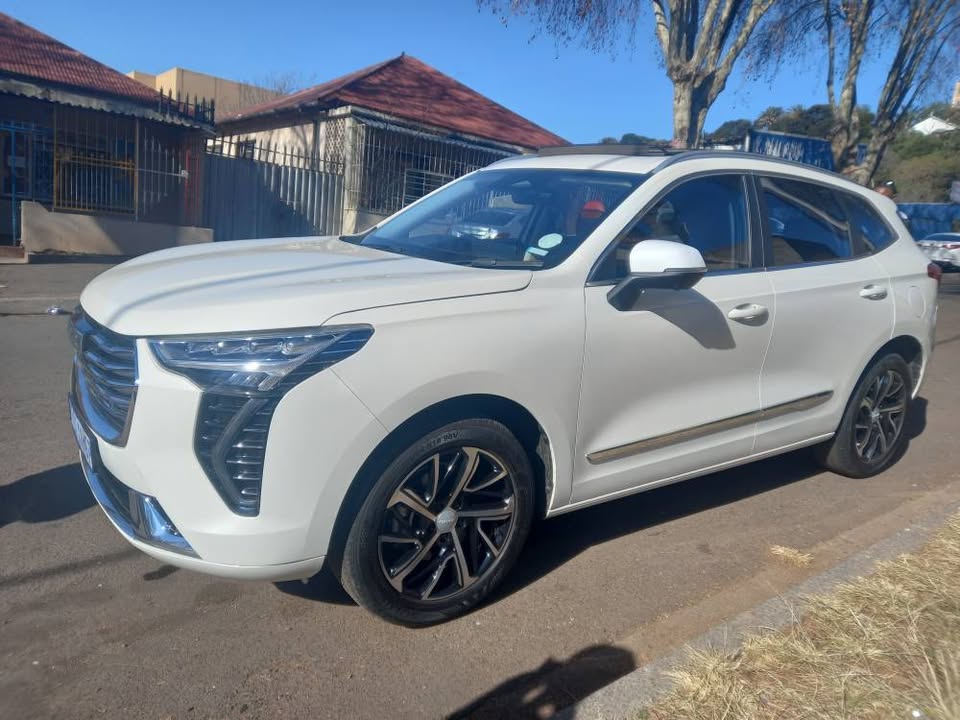 2022 Haval Jolion 1.5 Petrol, Automatic, White, Sunroof, Leather seat, Rev Cam
