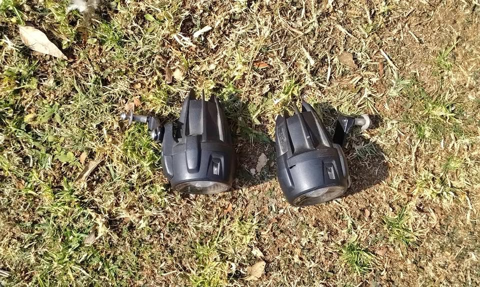 BMW FOGLIGHTS with harness. Came off a F 800GS/A. Can fit GS1200 too. Please, Read ads - Private Seller