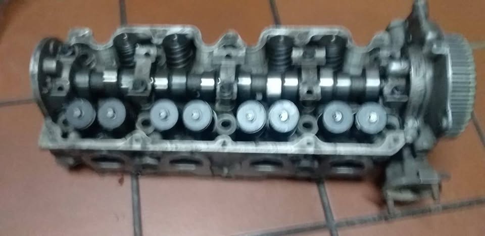 Ford Courier & Mazda B 12Valve 2.2 Cylinder Head
