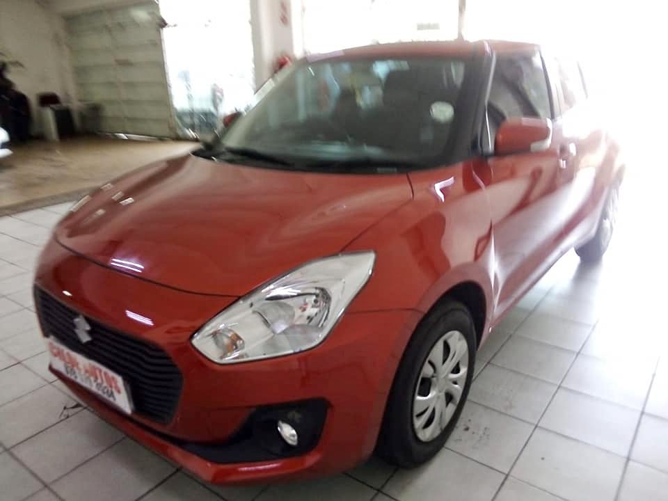 2021 SUZUKI SWIFT  1.2 GL  43 000km Orange  Service Book
