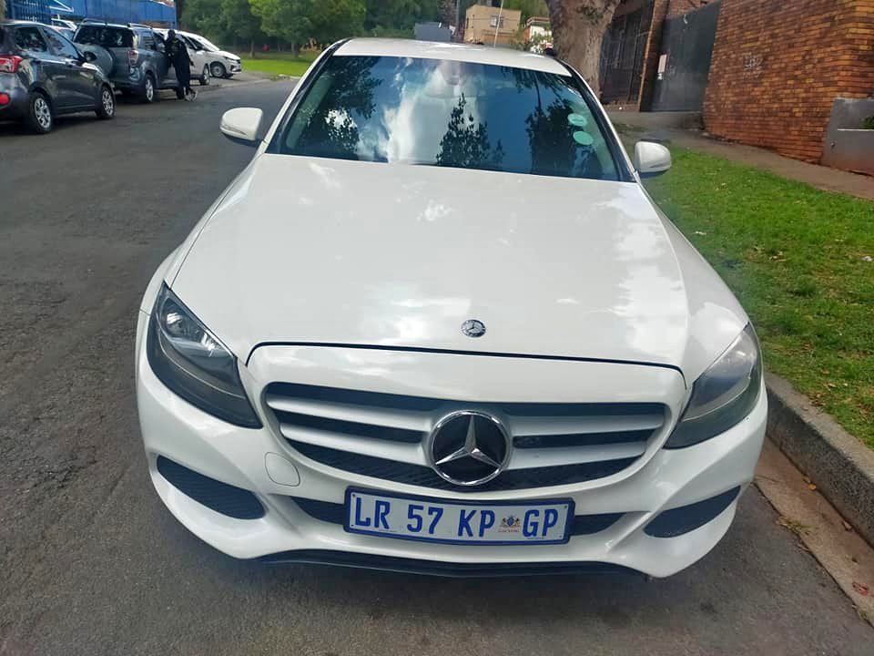 Merchandise Benz C180 Automatic for sale