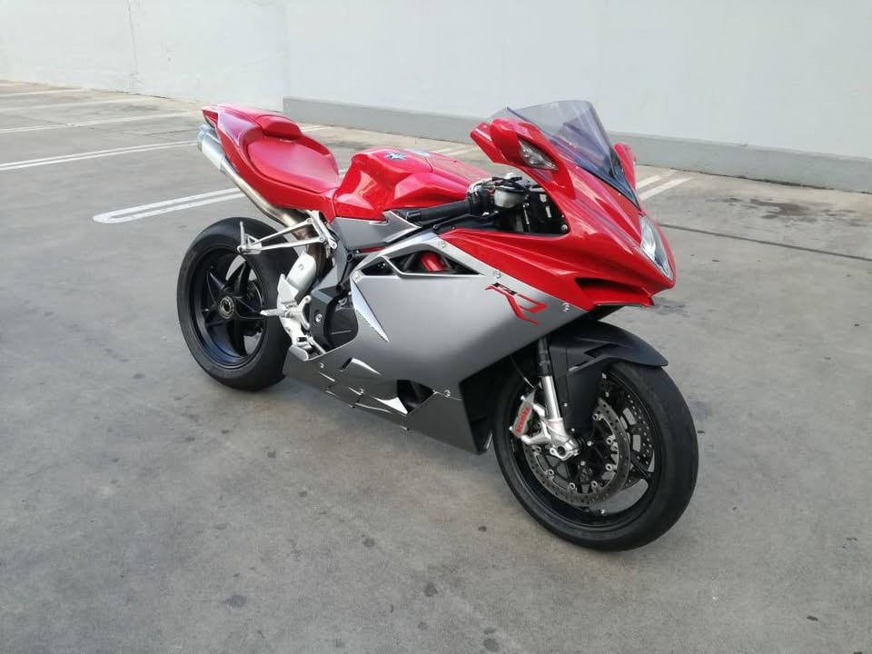 2012 MV AUGUSTA F 4 1000 R : - Private Seller 2012 MV AUGUSTA F 4 1000 R : - Private Seller
