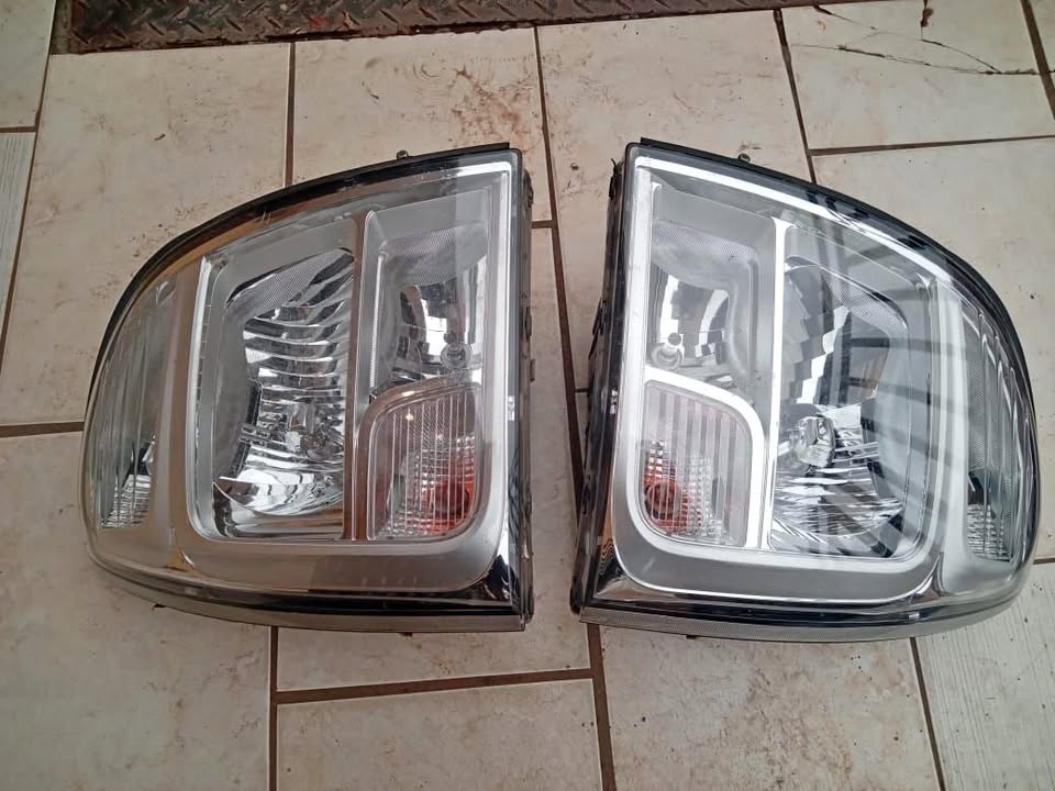 Hyundai H100 headlight - Private Seller Hyundai H100 headlight - Private Seller