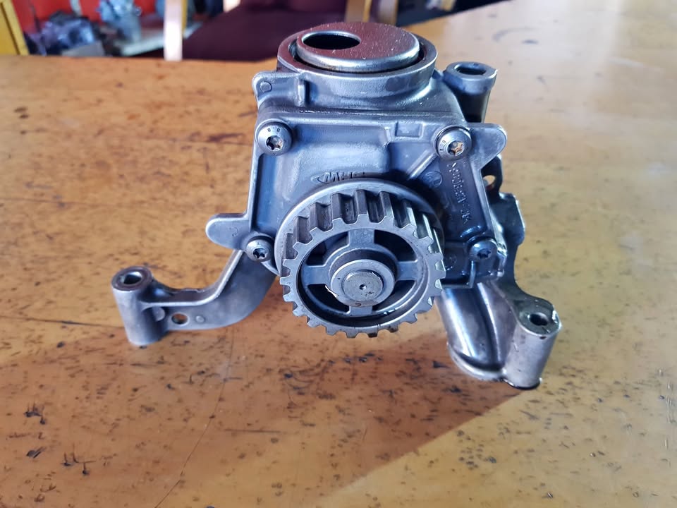 Ford Fiesta 1.0L Oil pump - Private Seller Ford Fiesta 1.0L Oil pump - Private Seller