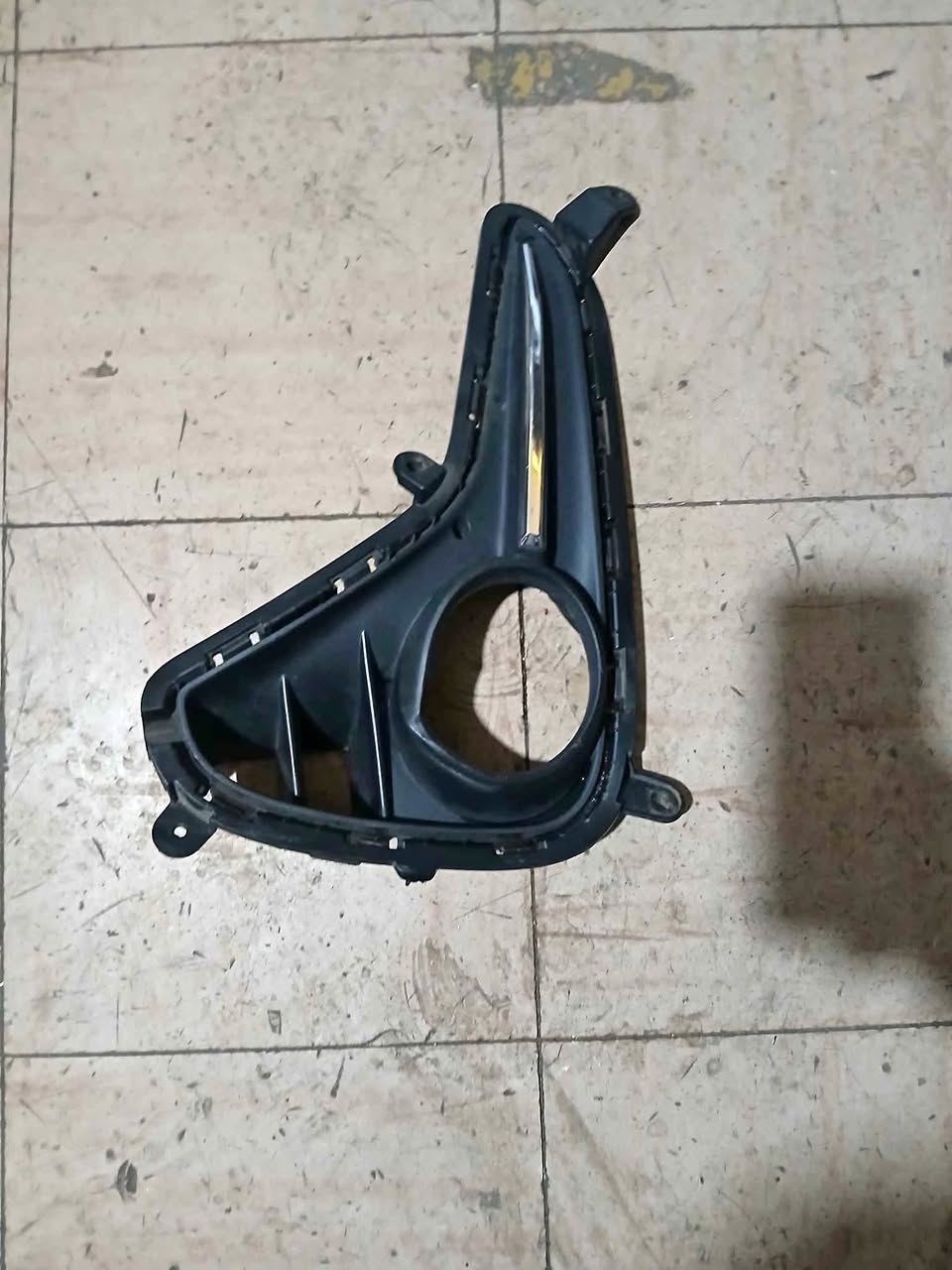 Hyundai i10 grand foglight cover - Private Seller Hyundai i10 grand foglight cover - Private Seller