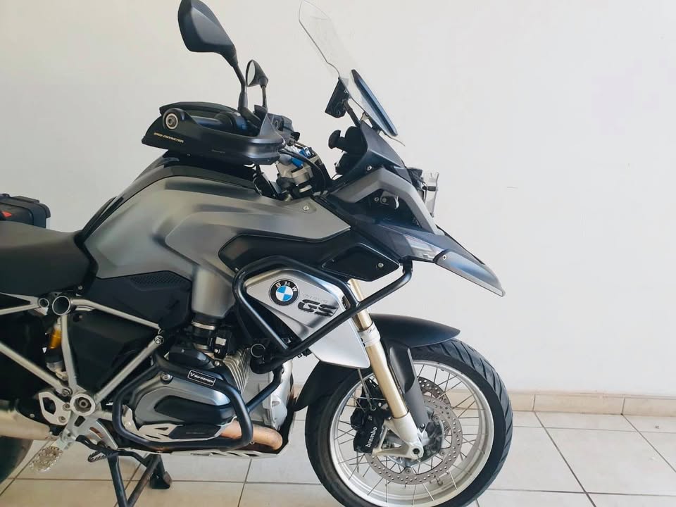 BMW R1200 GS LC - Private Seller