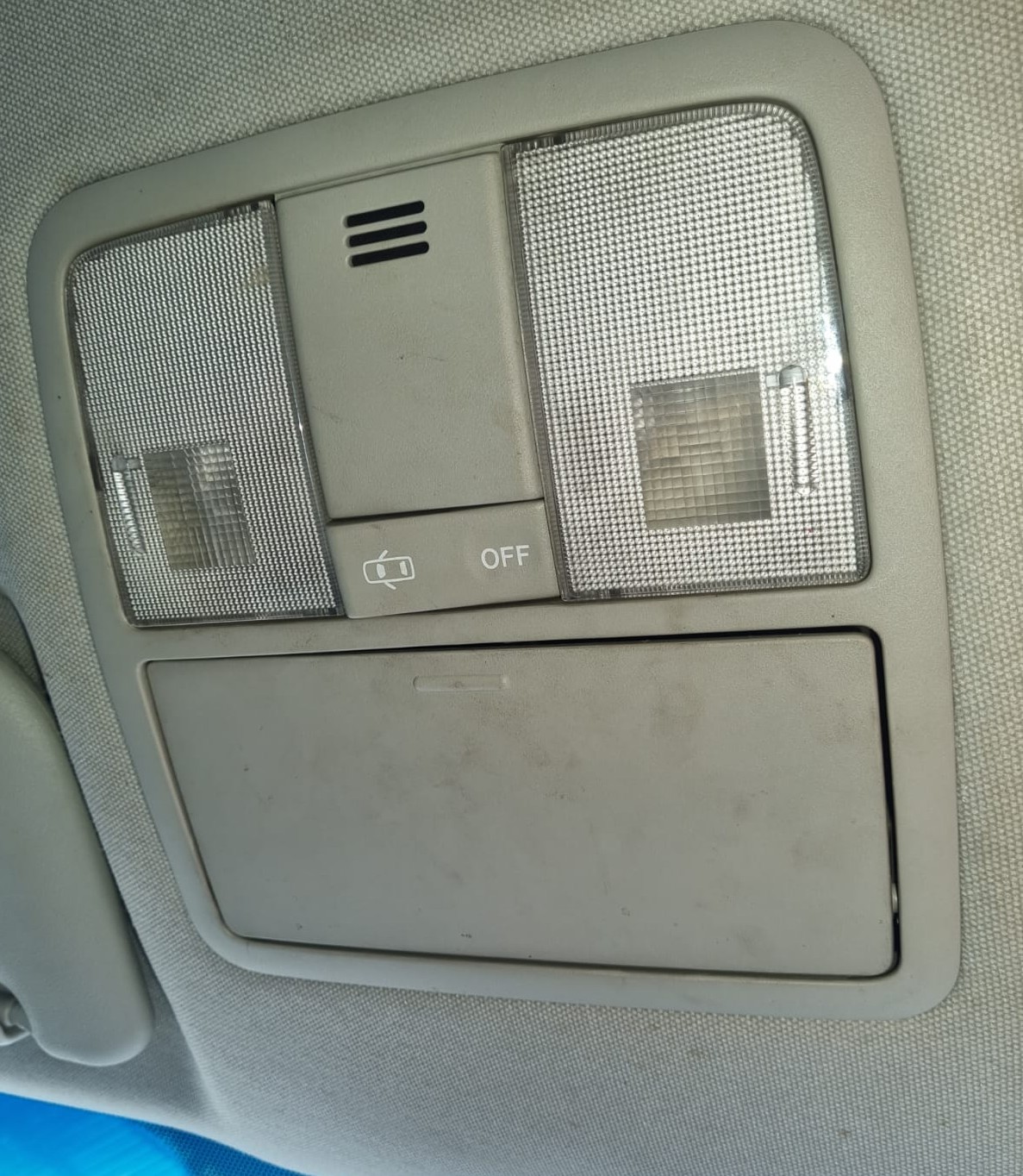 "Light Up Your Ride with the Toyota Corolla D4D Dome Light!" - Private Seller "Light Up Your Ride with the Toyota Corolla D4D Dome Light!" - Private Seller