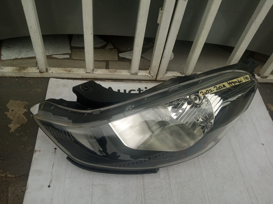 2022-2024 HYUNDAI I10 GRAND LEFT SIDE HEADLIGHT FOR SALE - Private Seller 2022-2024 HYUNDAI I10 GRAND LEFT SIDE HEADLIGHT FOR SALE - Private Seller