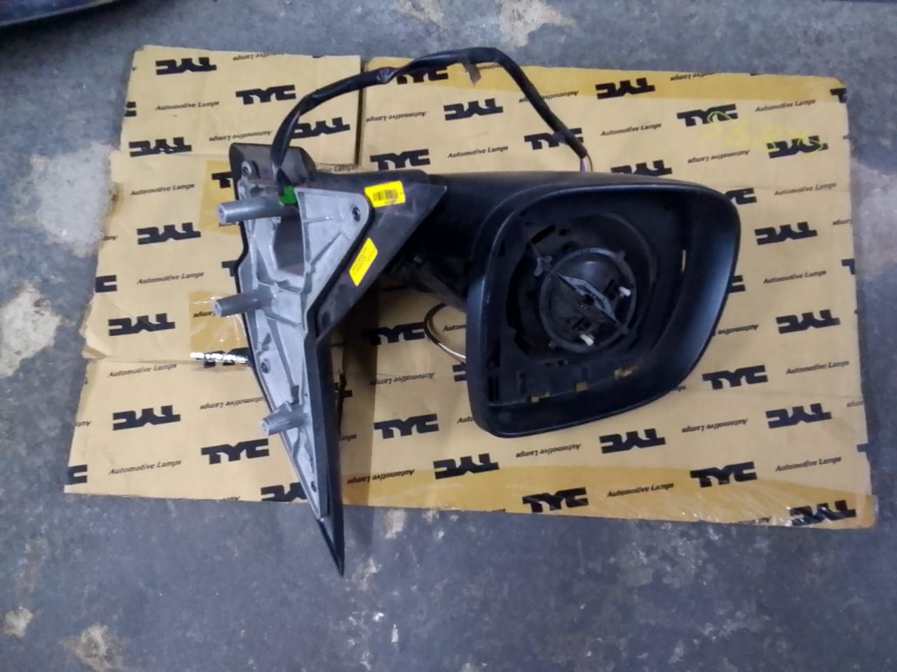 (2018-2021) VW TRANSPORTERS T6 LHS MIRROR