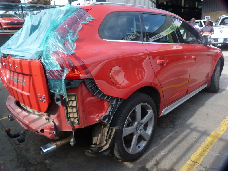 Volvo XC60 D5 AWD AT Red - 2011 STRIPPING FOR SPARES - Private Seller Volvo XC60 D5 AWD AT Red - 2011 STRIPPING FOR SPARES - Private Seller