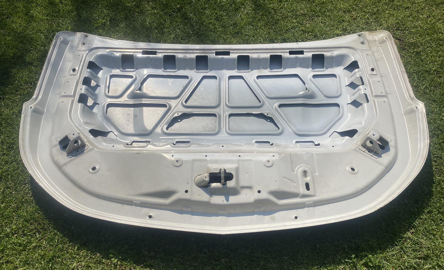 2017 CHEVROLET TRAILBLAZER BONNET HOOD FOR SALE. IN PRISTINE CONDITION - Private Seller 2017 CHEVROLET TRAILBLAZER BONNET HOOD FOR SALE. IN PRISTINE CONDITION - Private Seller
