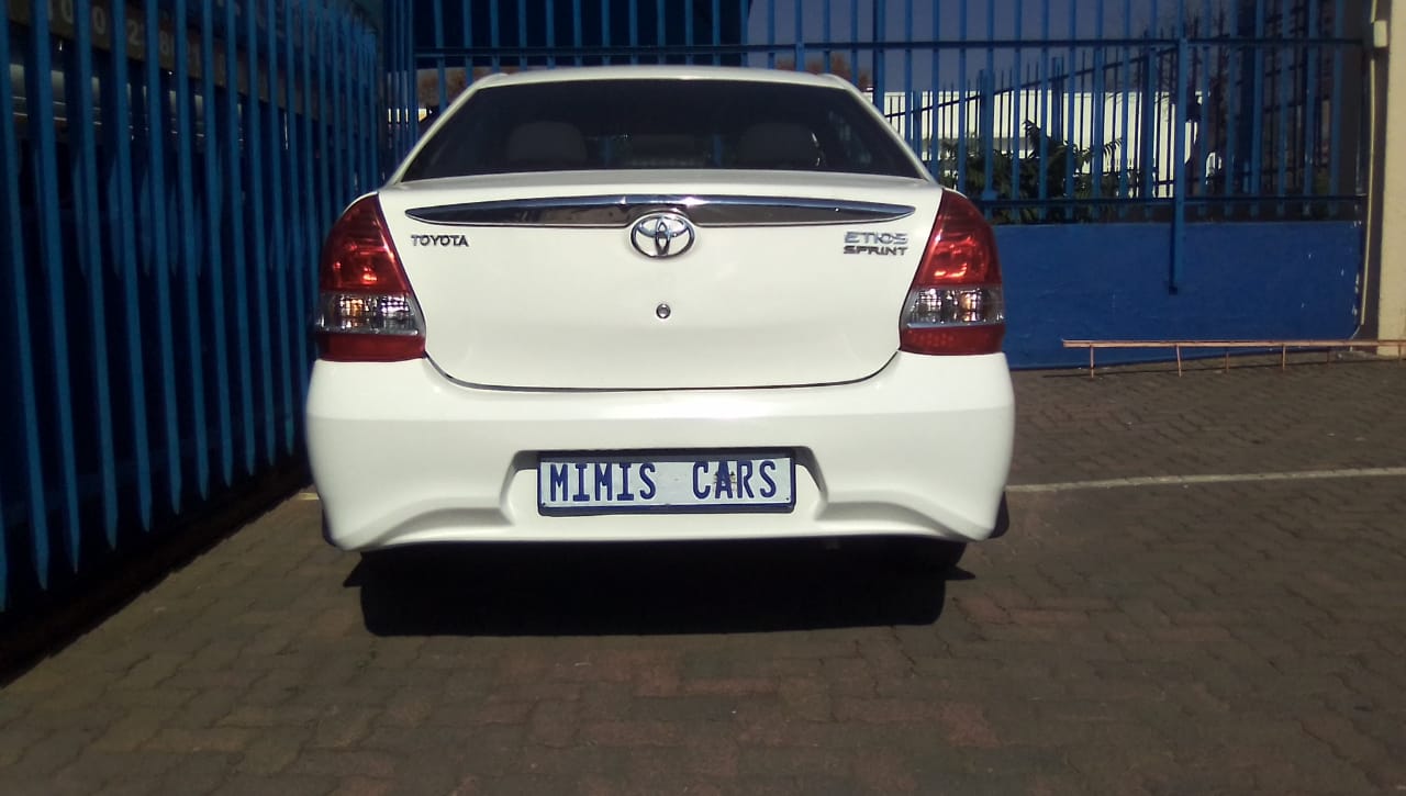 2019 toyota Etios 1.5 Xi MANUAL Petrol