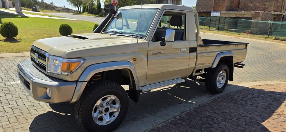 4.5d Land Cruiser V8