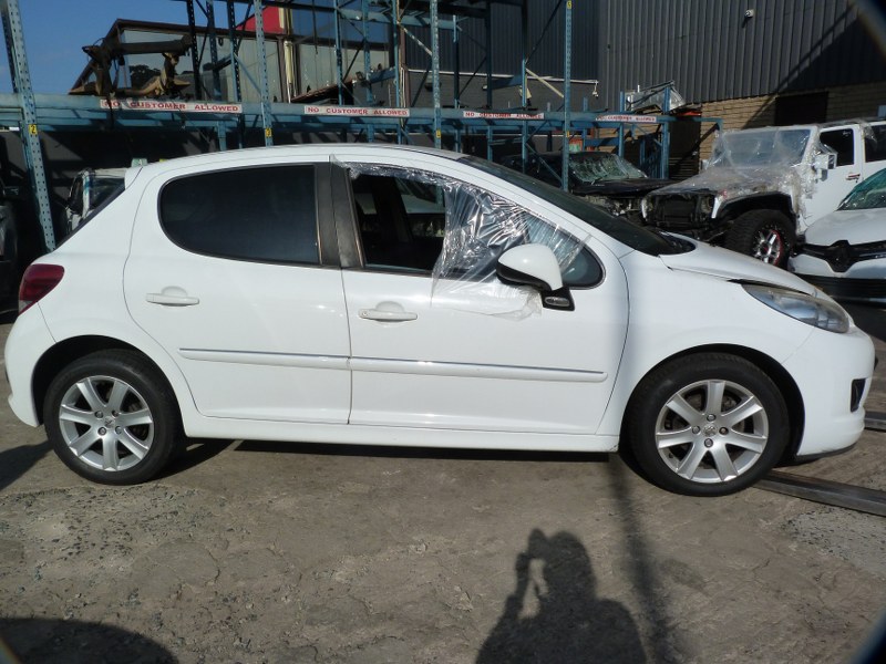 Peugeot 207 1.4 VVT Active Manual White - 2011 STRIPPING FOR SPARES - Private Seller Peugeot 207 1.4 VVT Active Manual White - 2011 STRIPPING FOR SPARES - Private Seller