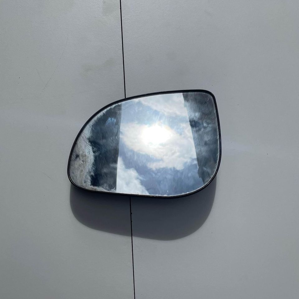 Kia Picanto Side Mirror Glass - Private Seller