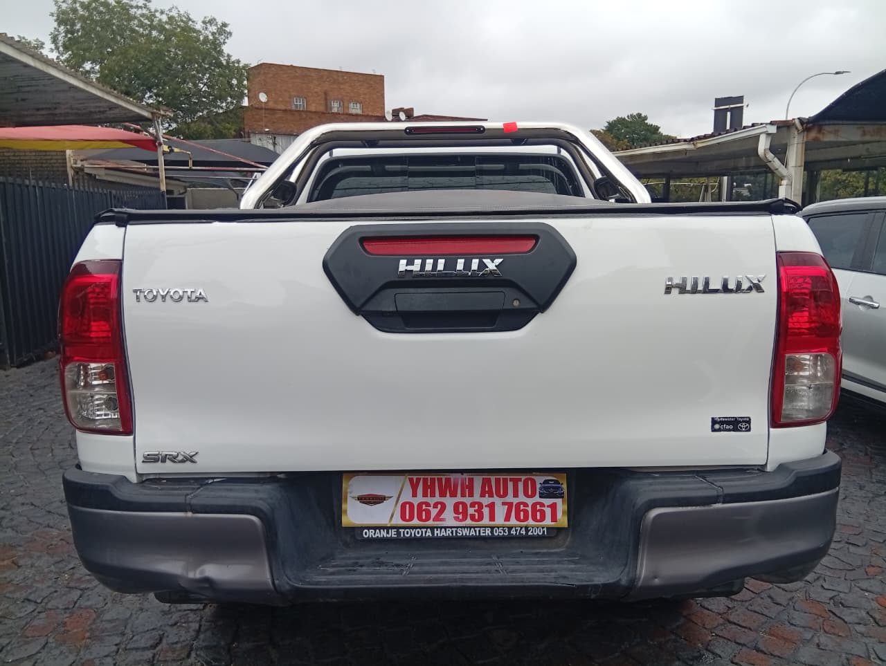 Used 2019 Toyota Hilux 2.4GD-6 Xtra cab Raider manual - Private Seller Used 2019 Toyota Hilux 2.4GD-6 Xtra cab Raider manual - Private Seller