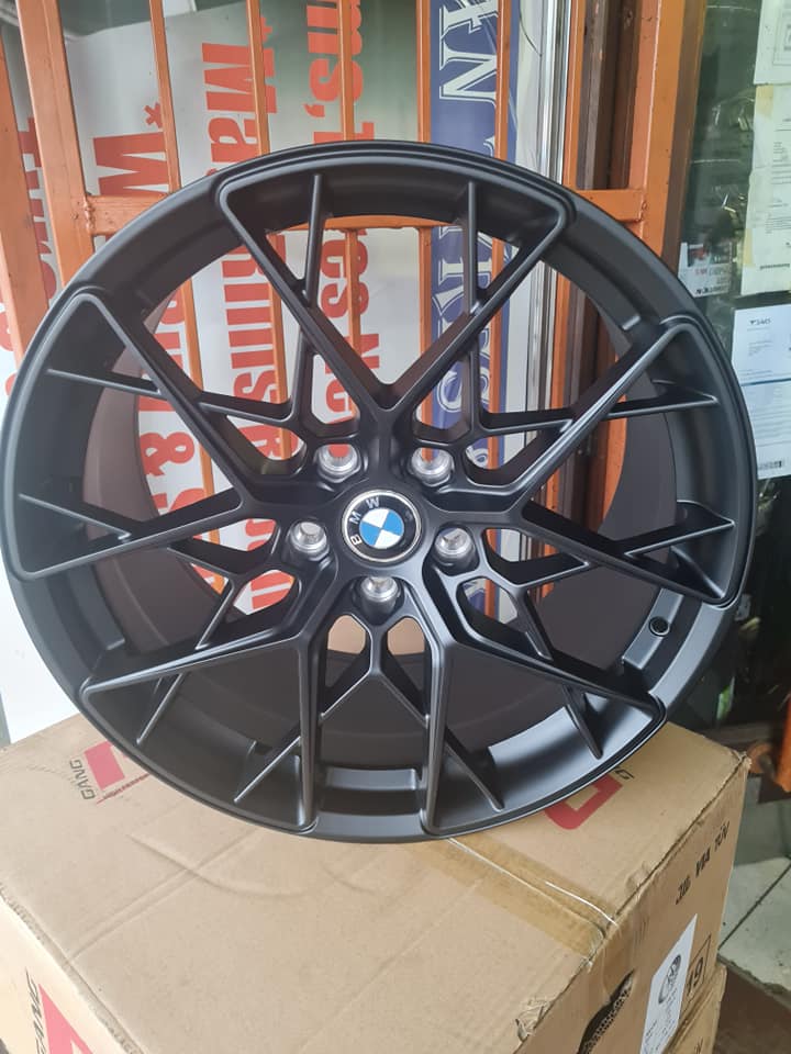 Bmw Brand new mags size 19 8.5j and 9.5j