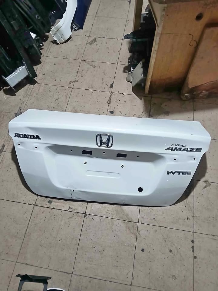 Honda amaze bootgate - Private Seller Honda amaze bootgate - Private Seller