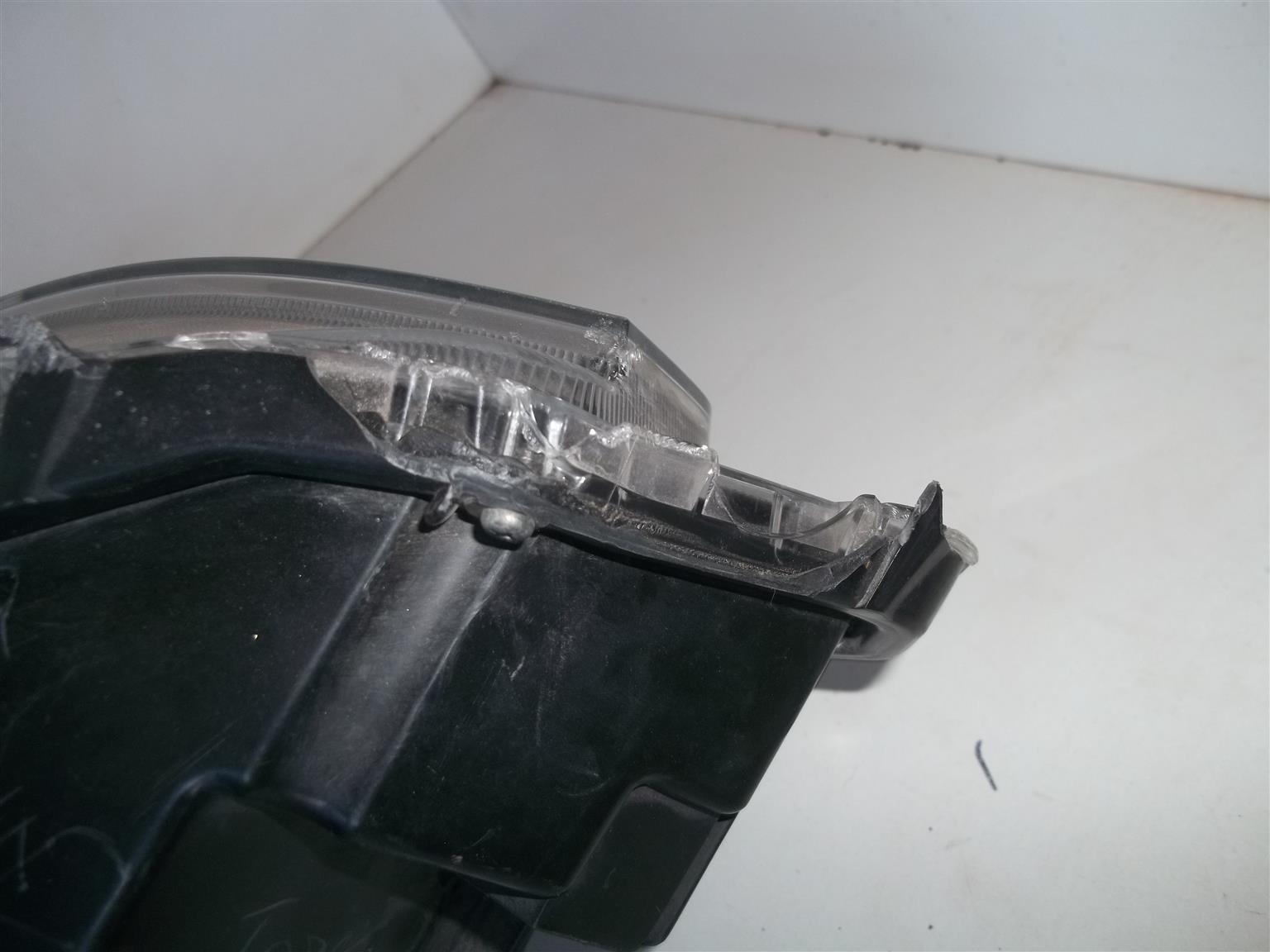 Honda Civic left projector headlight - Private Seller